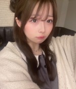 きぃ