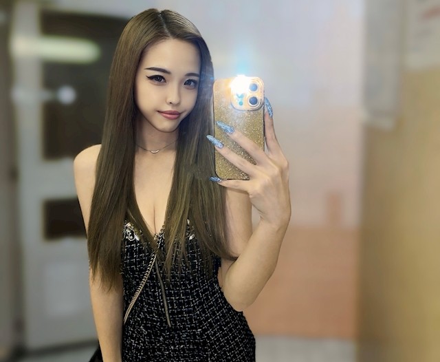 みなみプロフィール写真5
