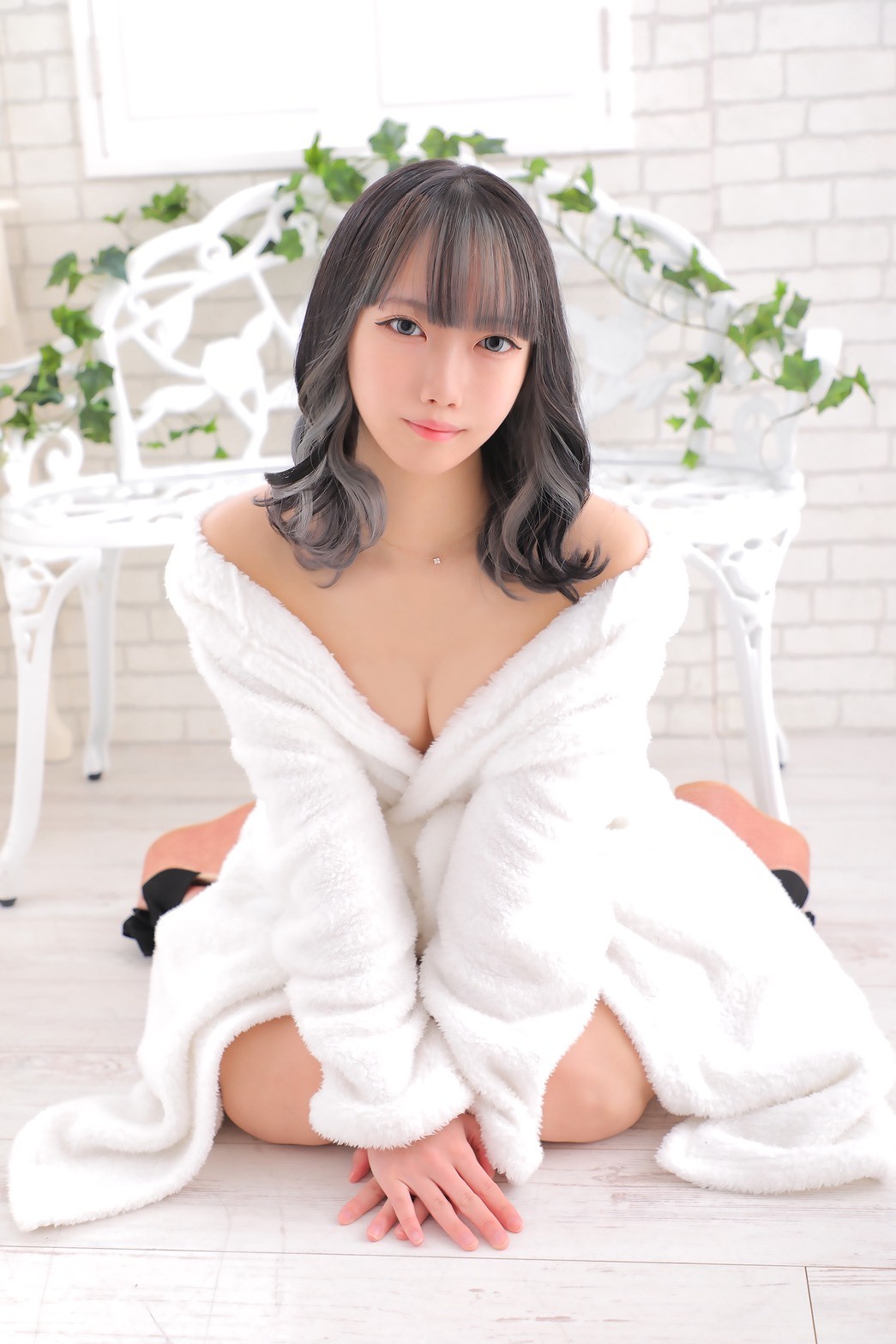 みなみプロフィール写真4