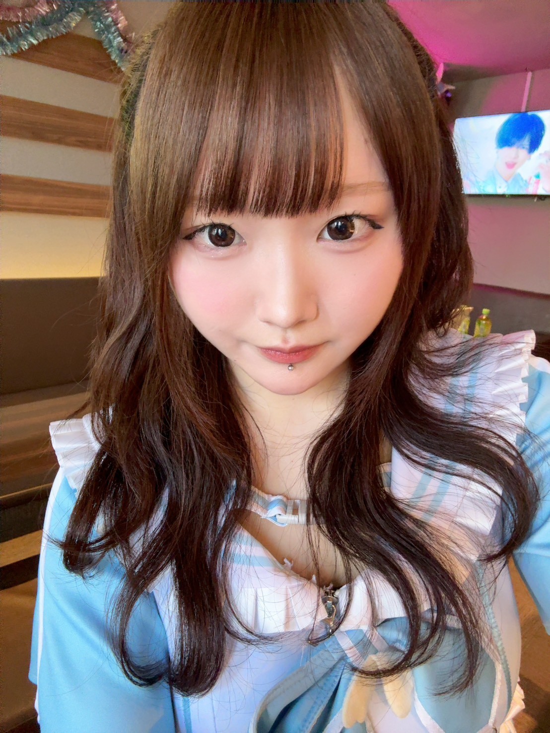 うい