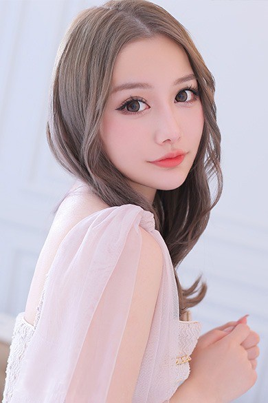朝比奈 みなみ