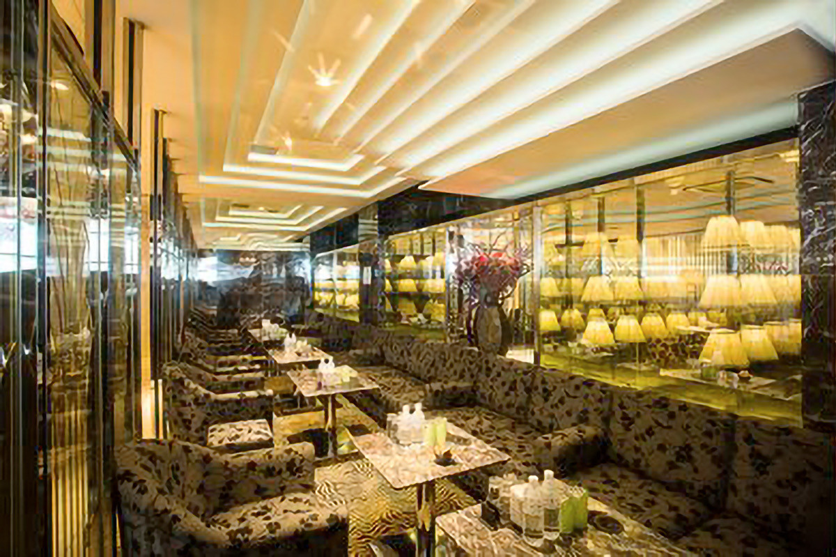 P&J BARCELONA店内 5