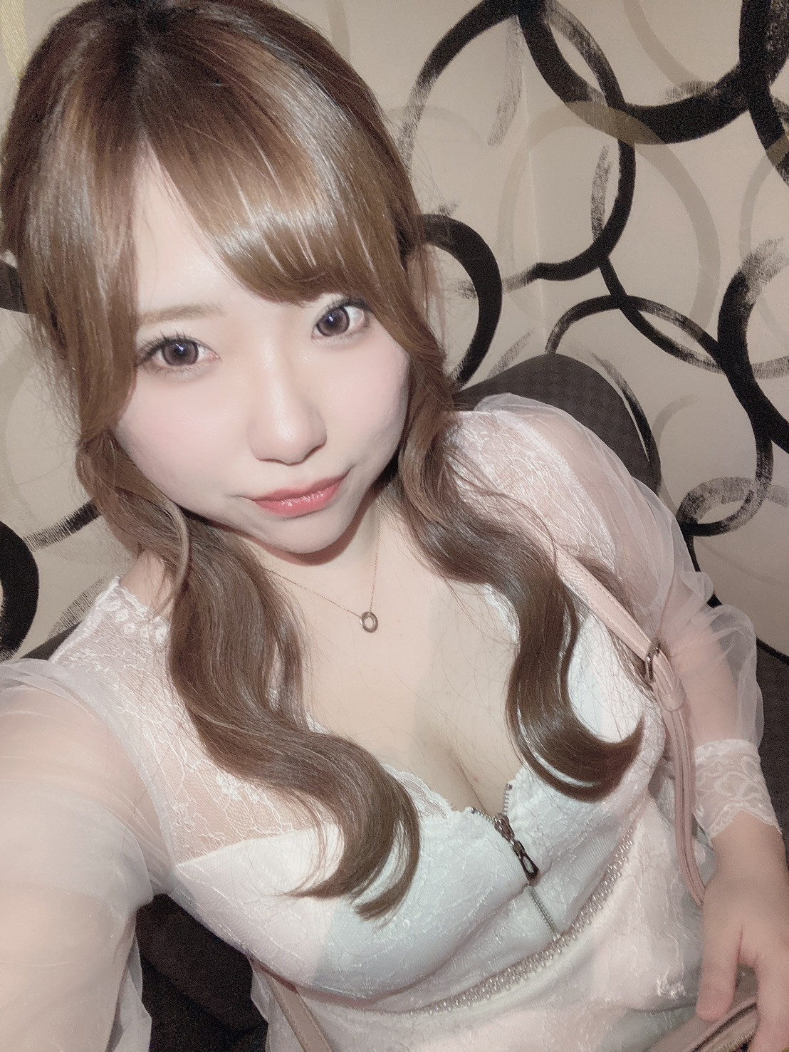 天月 梨華