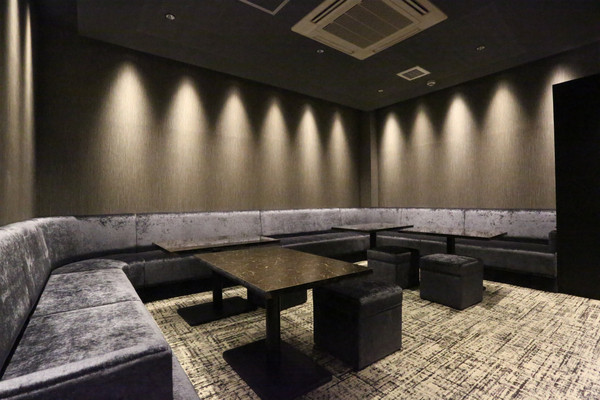 夕花緒(ゆうがお)店内 1
