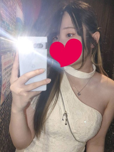 もえ　初めての夜のお仕事