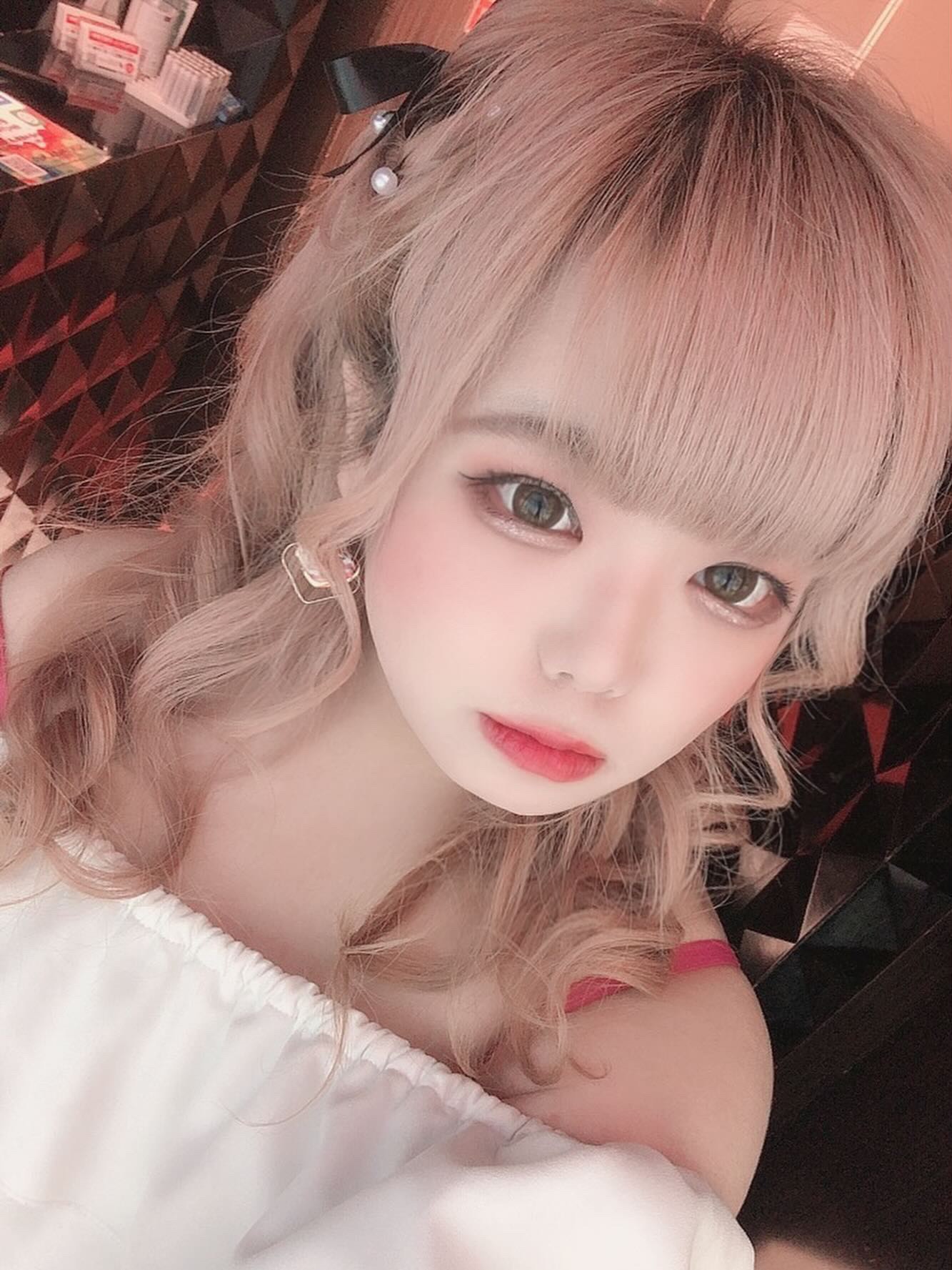もも【マシュマロ嬢】