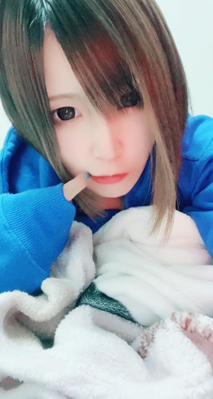 るいるい【スタイル抜群爆美女お姉さん】