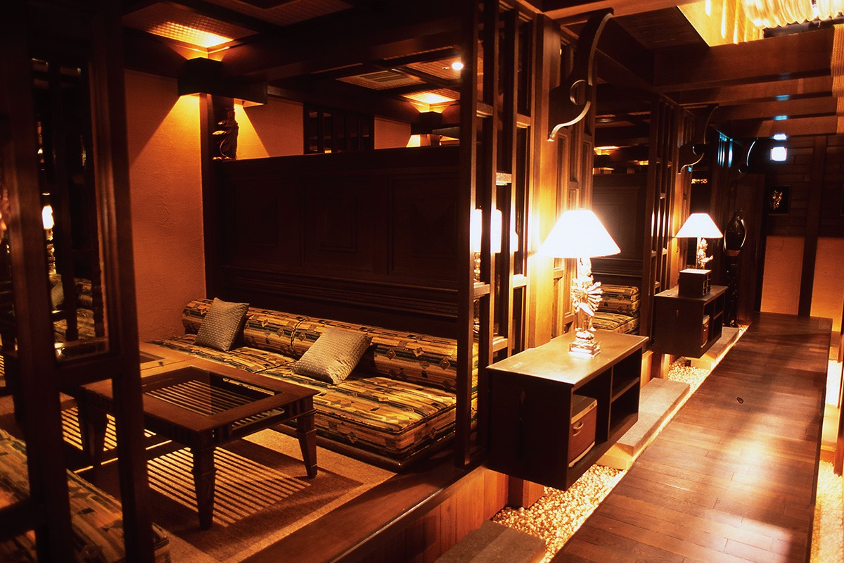 マンダリンクラブ店内 4