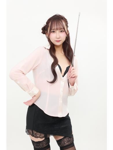 せいな先生プロフィール写真7
