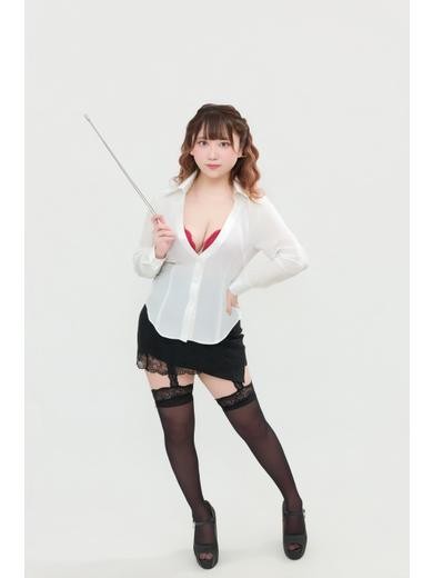 ゆうり先生プロフィール写真5