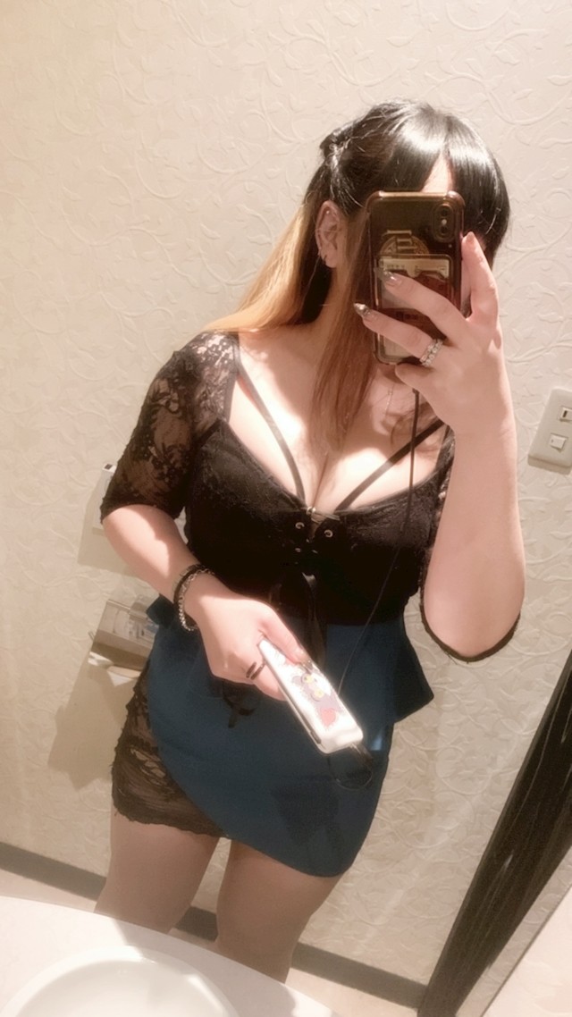 あやねプロフィール写真3