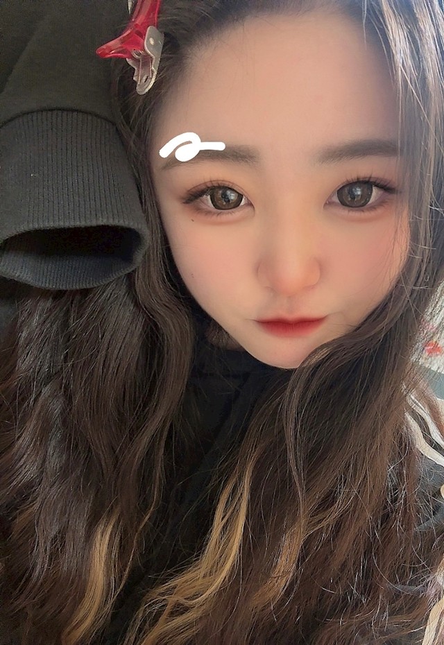 あやみプロフィール写真3