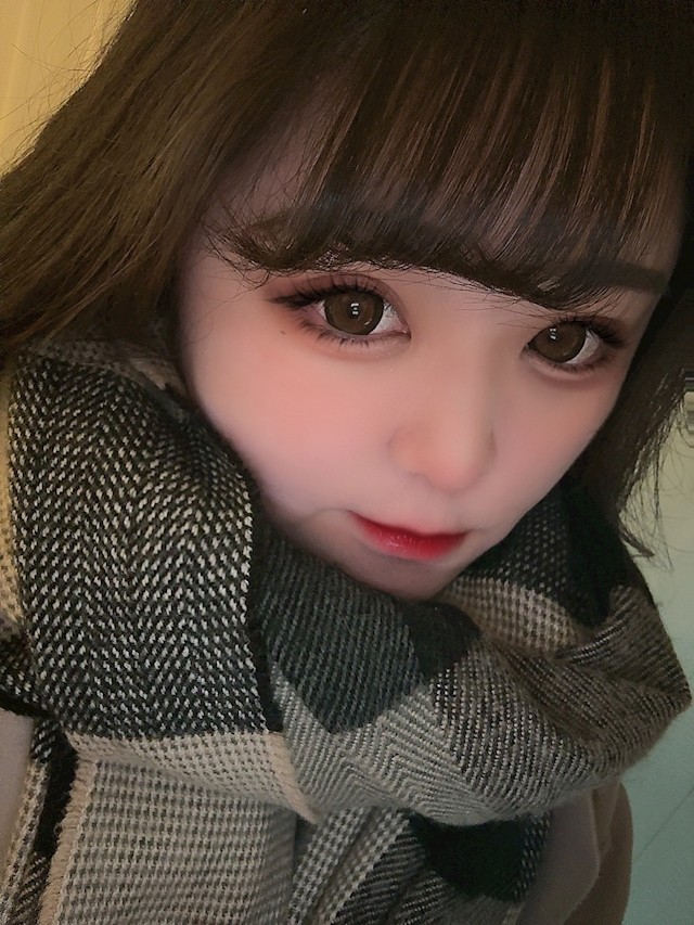あやみプロフィール写真2