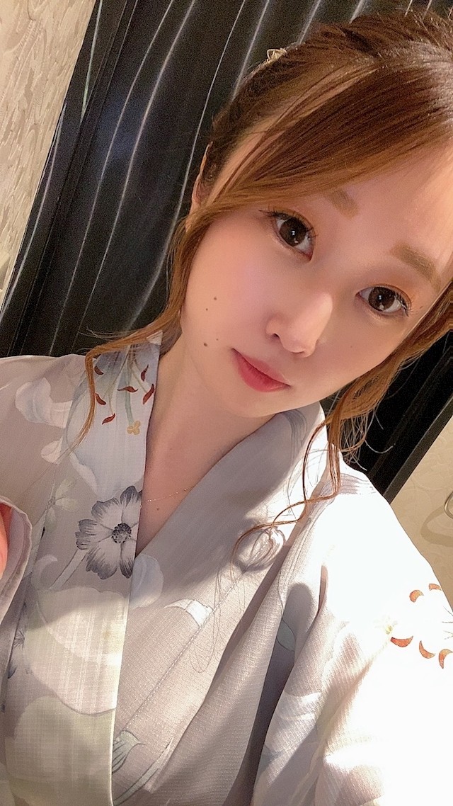 えみプロフィール写真3