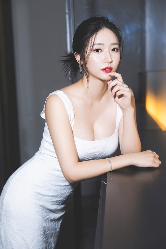 月貴 みれいプロフィール写真3