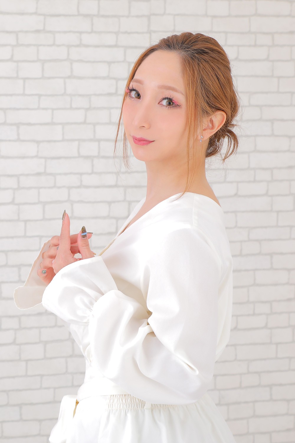 中島みなみ